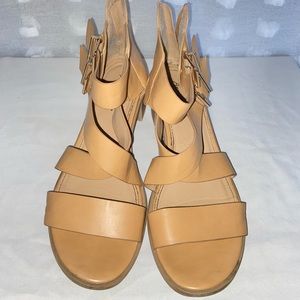 American Eagle Sandals